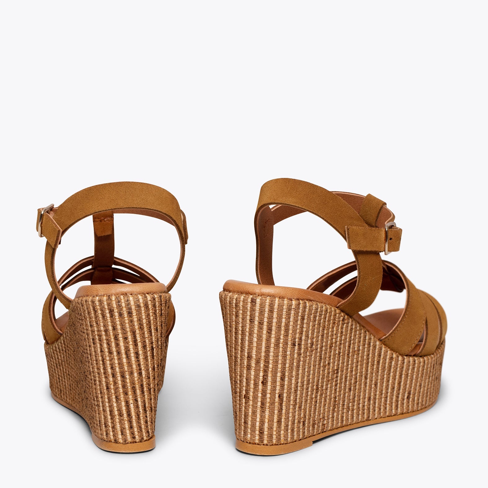 ÁMBAR - Cuñas CAMEL con plataforma de rafia