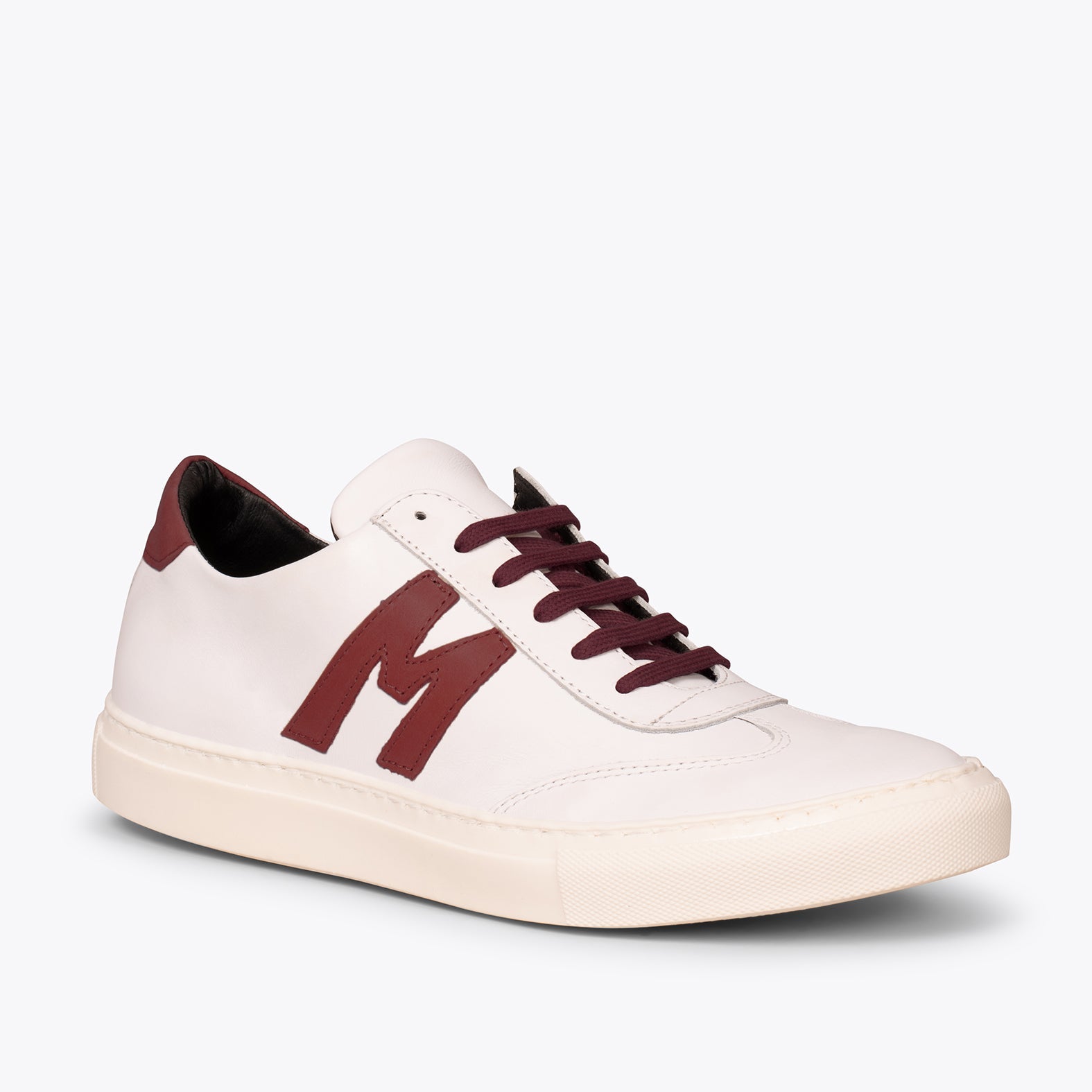 MÓNACO Zapatillas casual de hombre con logo en BURDEOS