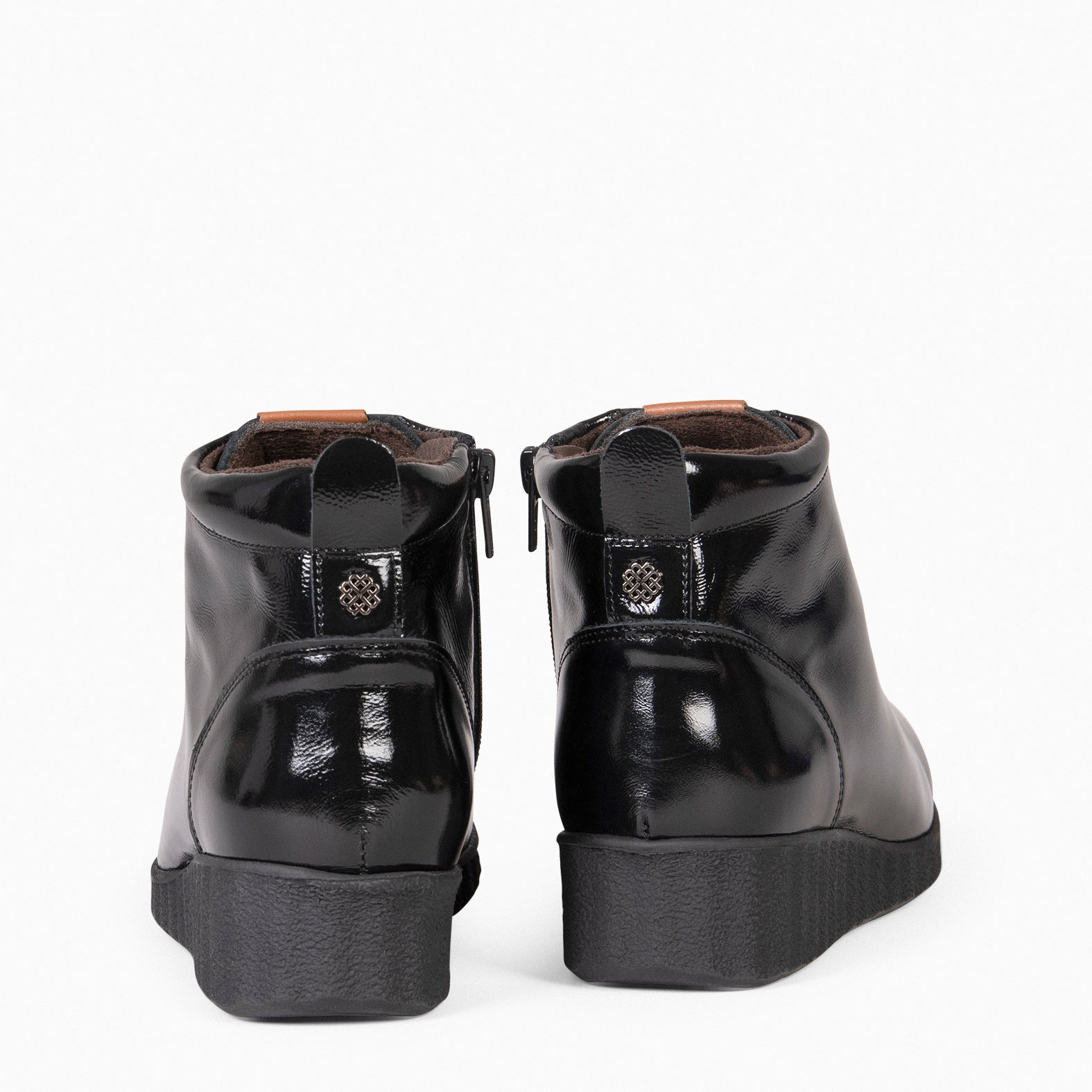 FLEXY - Zapatillas Abotinadas de charol NEGRO