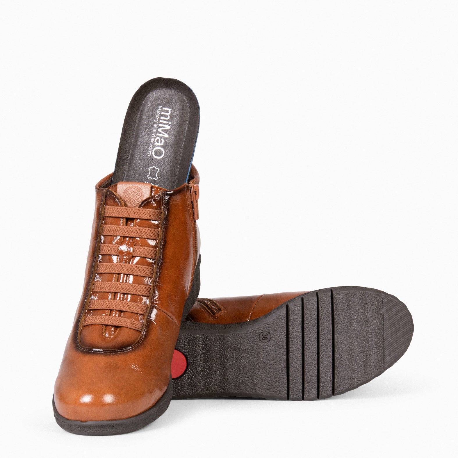 FLEXY - Zapatillas Abotinadas de charol CAMEL