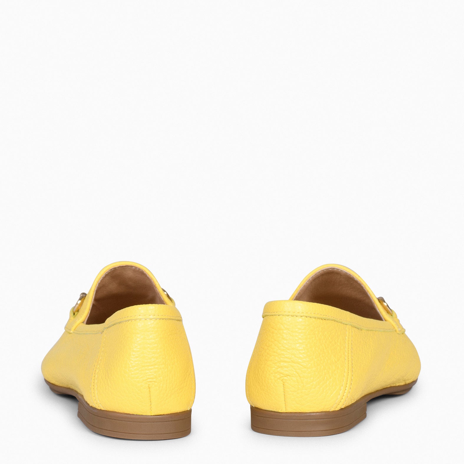 STYLE – Mocasines planos con adorno metalizado AMARILLO