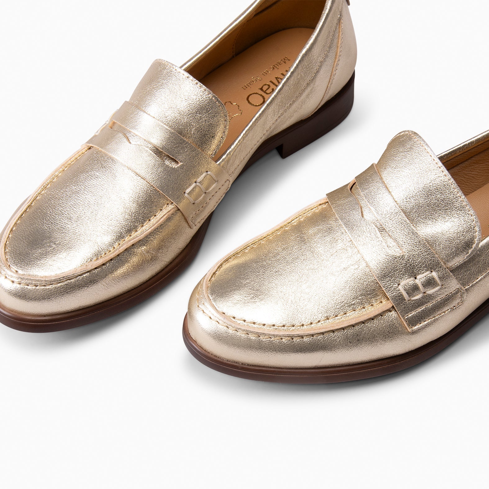 ABBY - MOCASÍN ELEGANTE DE NAPA PLATINO
