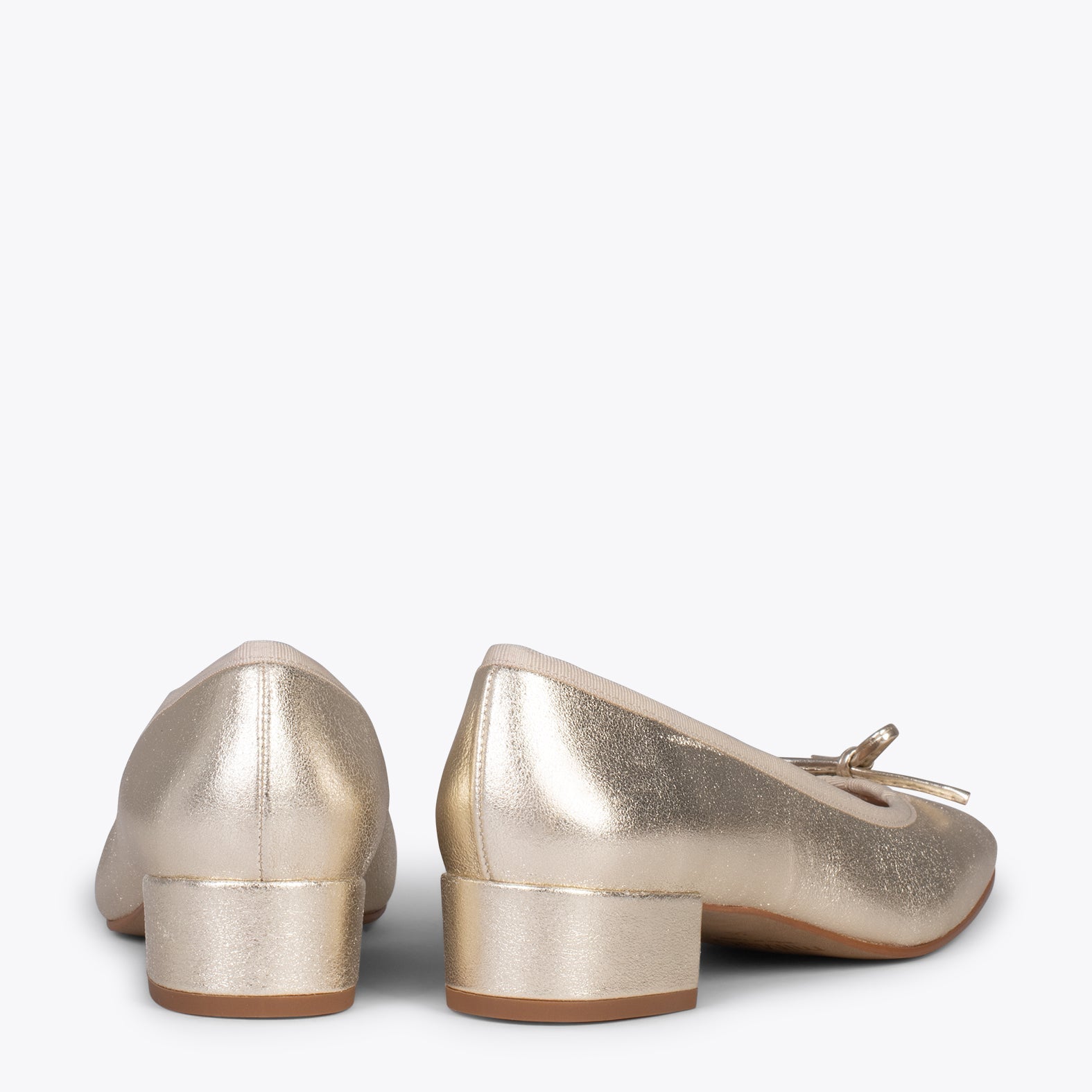 OPERA – Bailarinas con tacón ORO