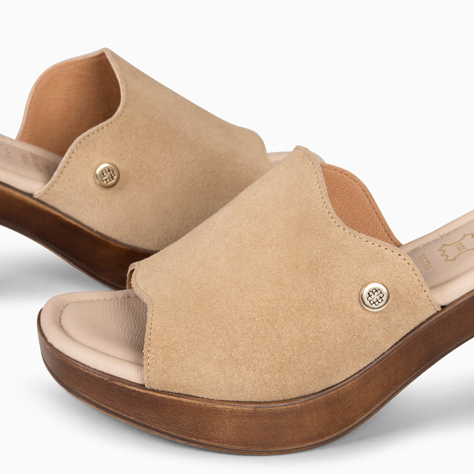 ADELA - Zuecos con tacón BEIGE