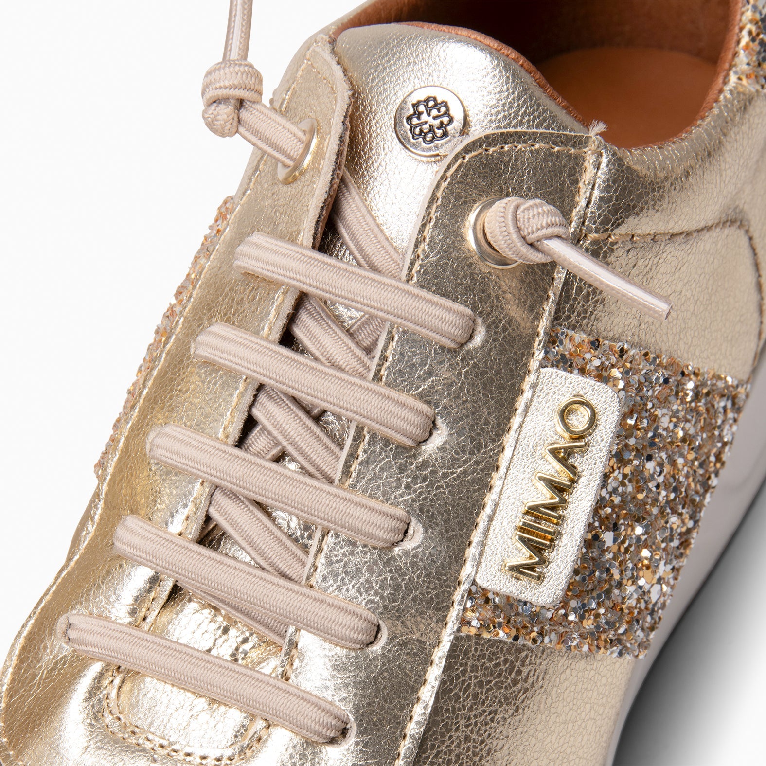 PAU - Zapatillas con cuña PLATINO