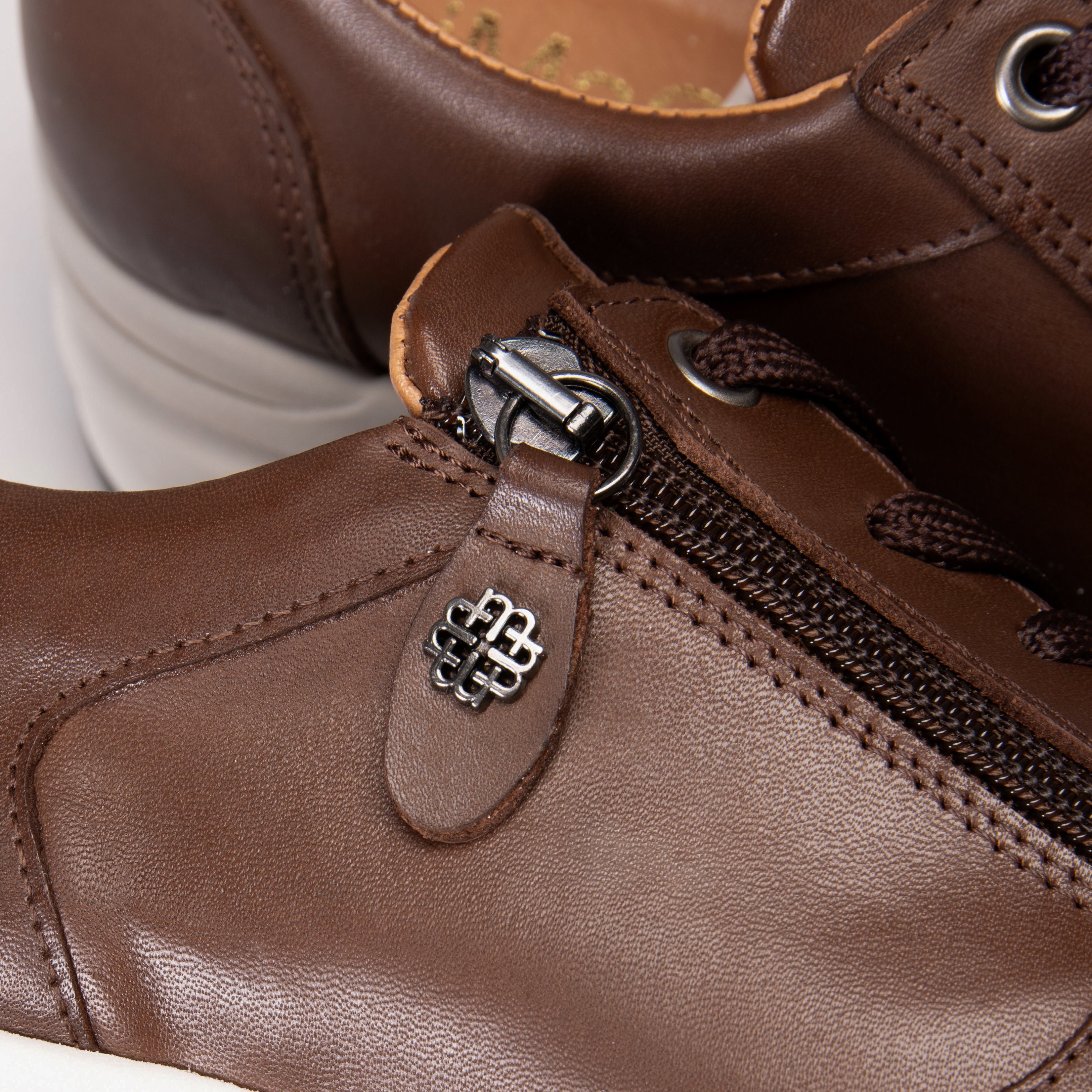 NIMES – Zapatillas deportivas con adorno cremallera MARRON