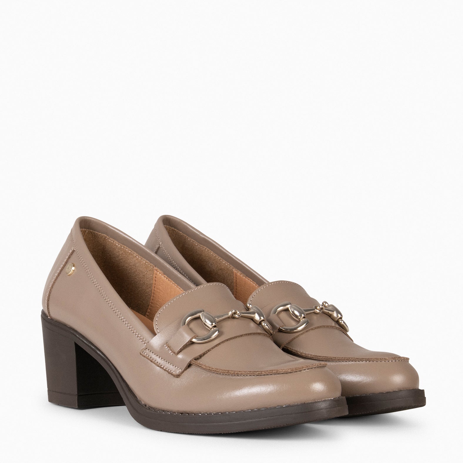 FABIOLA – Mocasines con tacón de napa TAUPE
