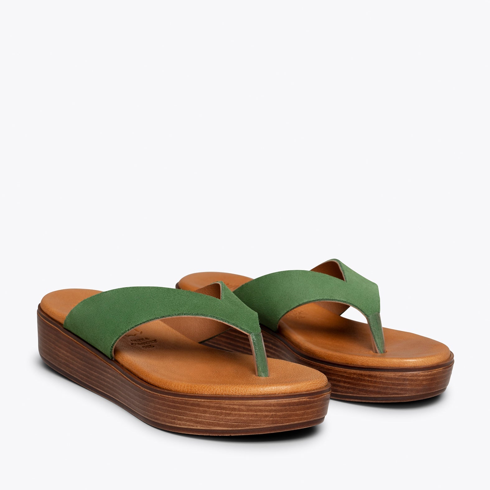 BASIC - Sandalias VERDES de dedo con plataforma