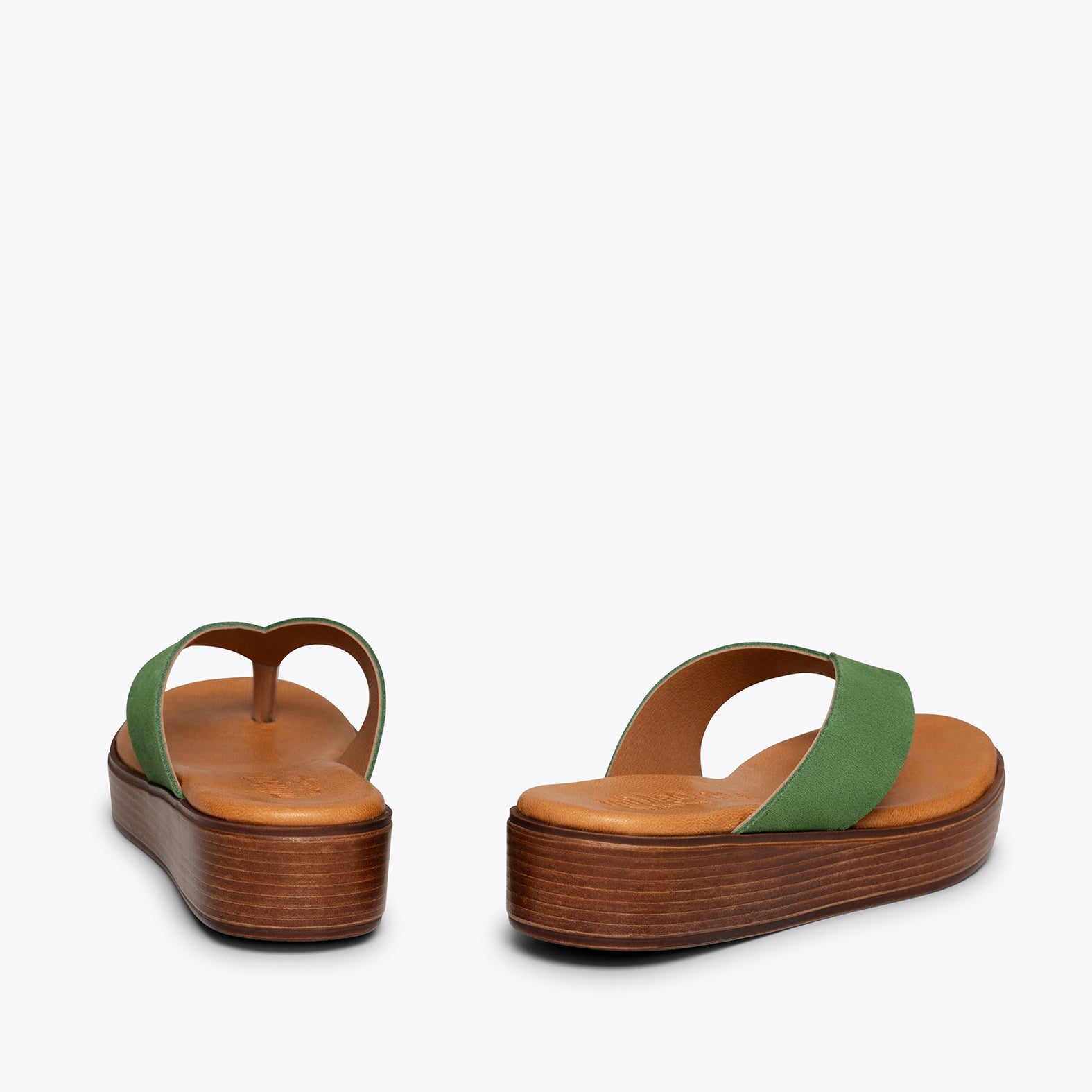 BASIC - Sandalias VERDES de dedo con plataforma