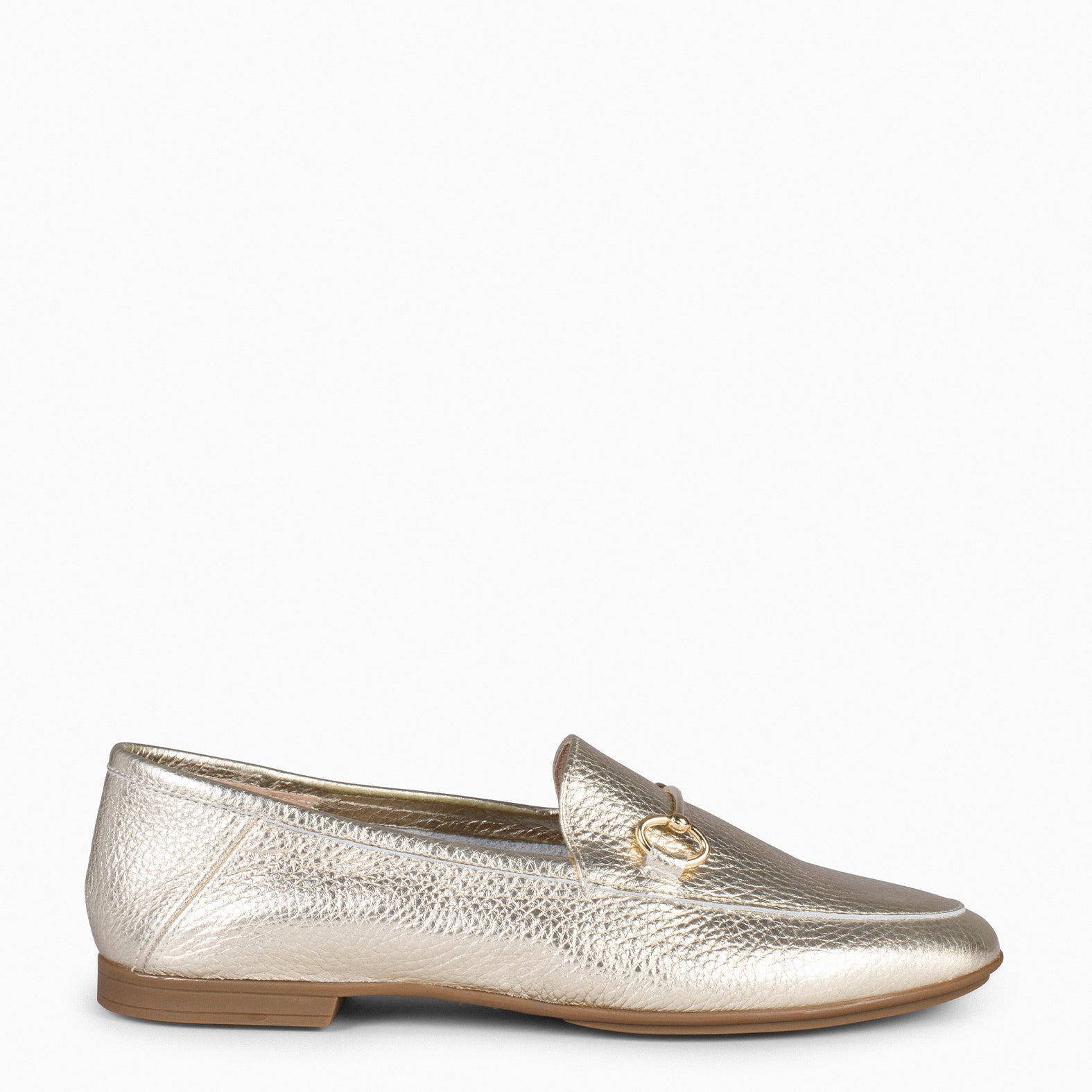 STYLE – Mocasines planos con adorno metalizado PLATINO