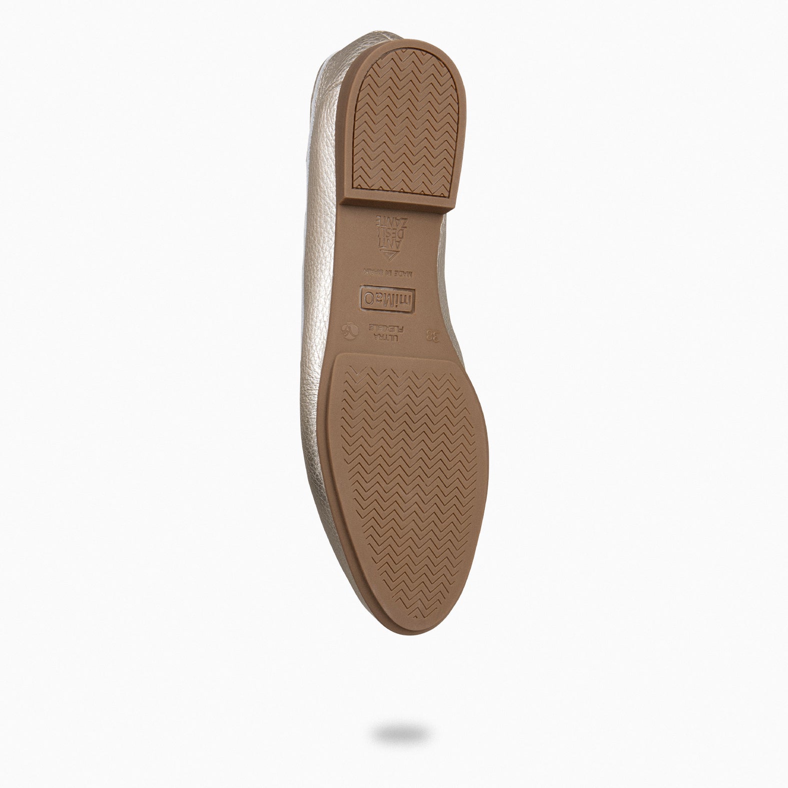 STYLE – Mocasines planos con adorno metalizado PLATINO