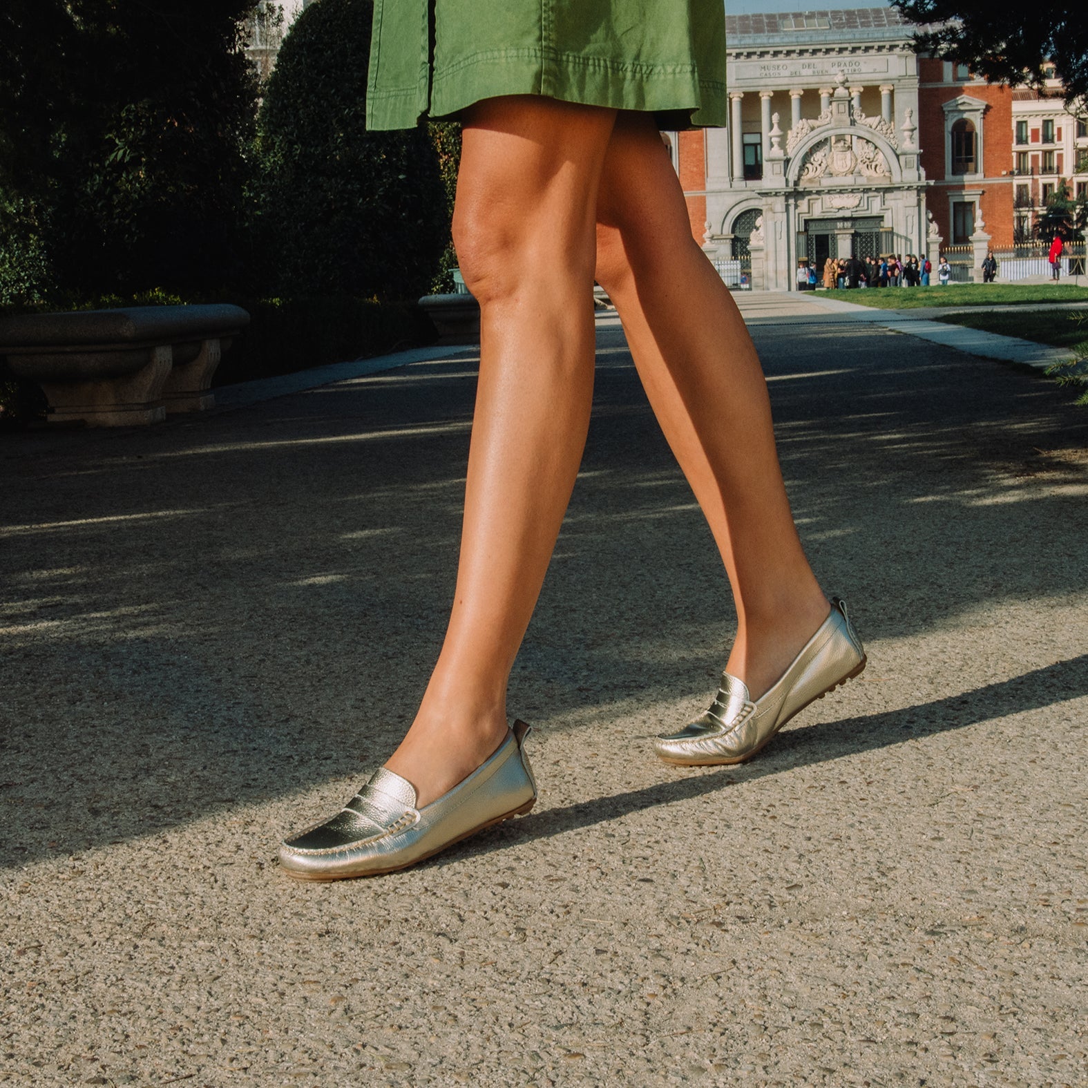 MONTEZ – Mocasín plano PLATINO