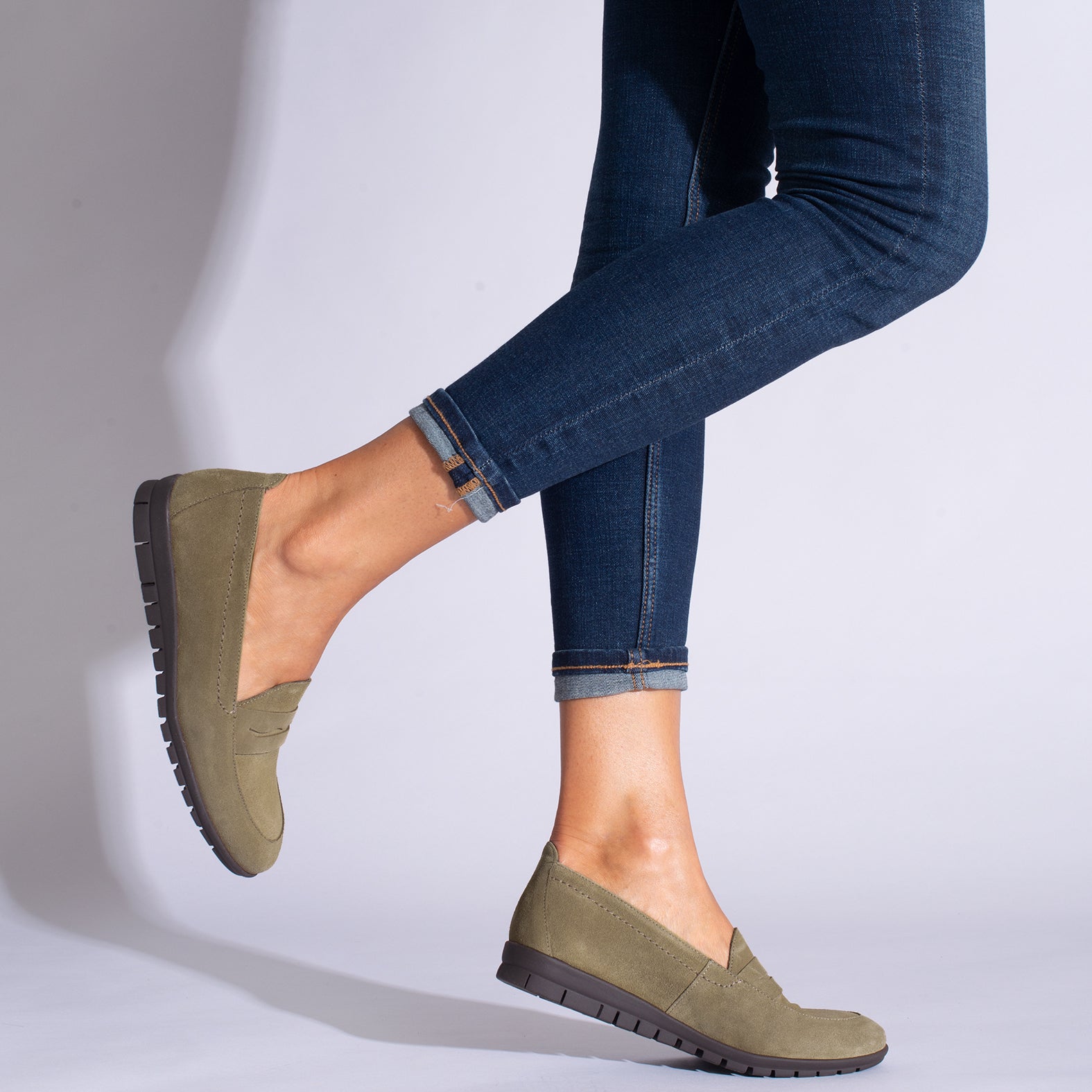 360- Mocasín con antifaz TAUPE