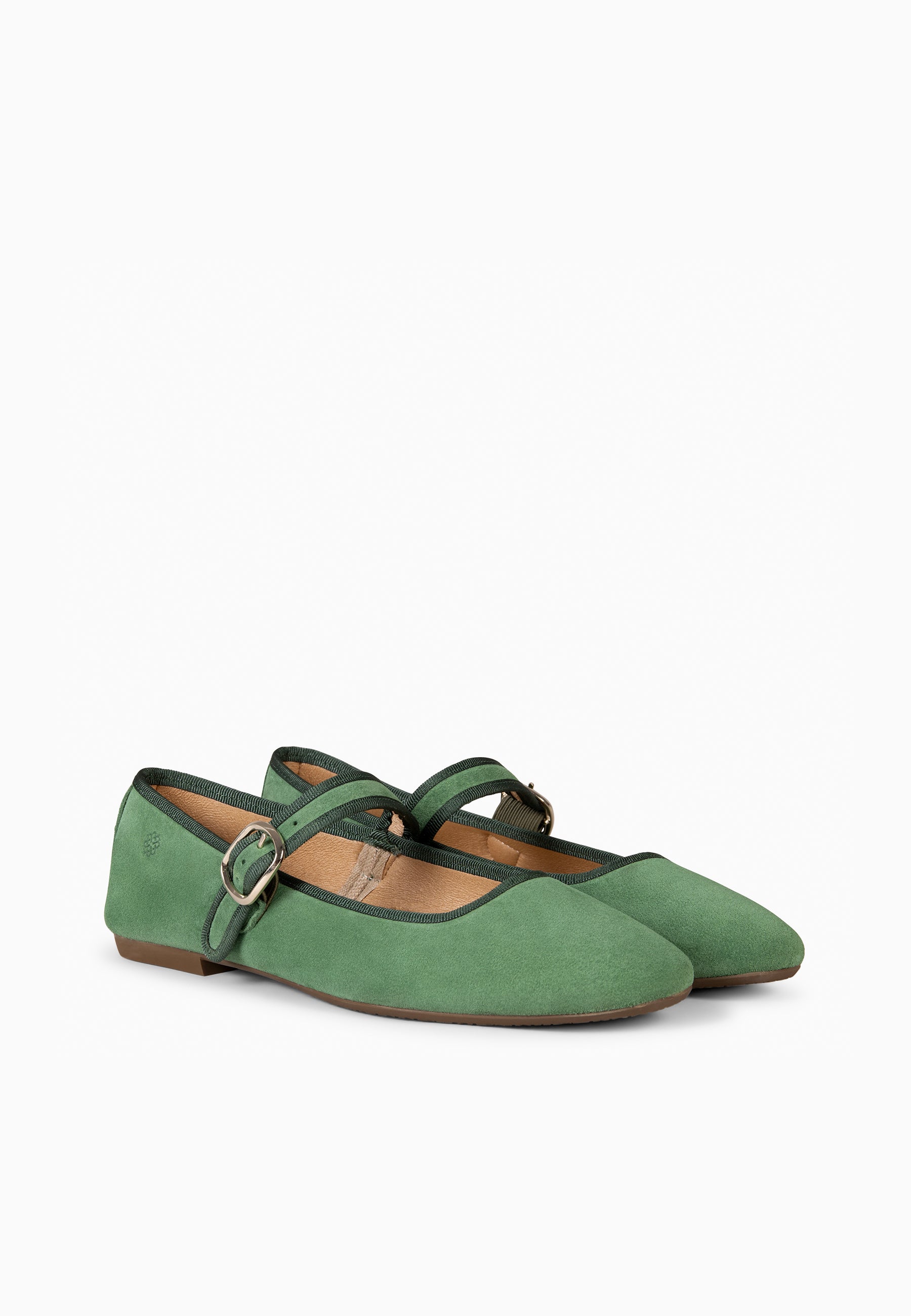 CLARA - Mercedita con puntera cuadrada VERDE