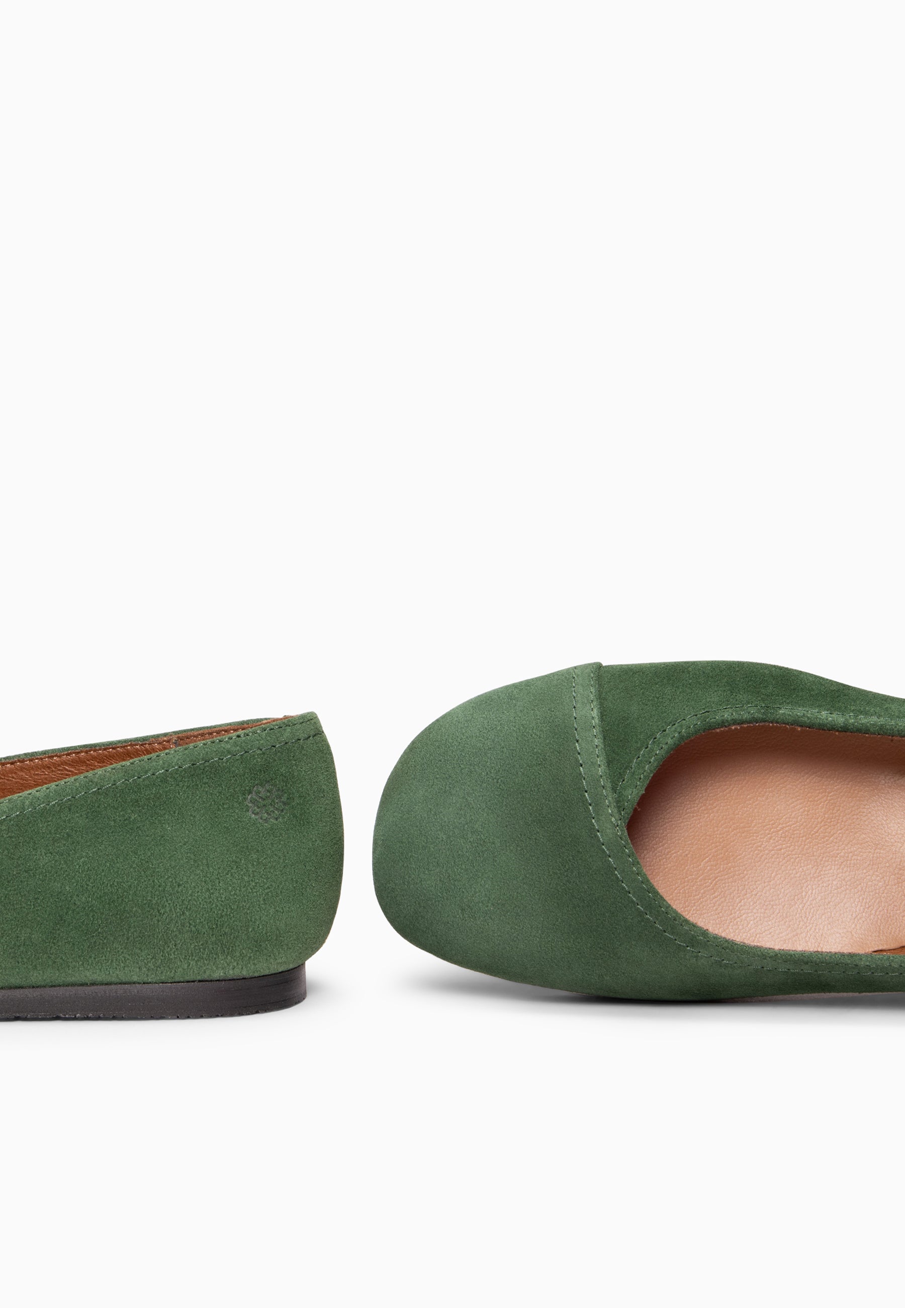 PLUMA - Bailarina baresoft de serraje en VERDE